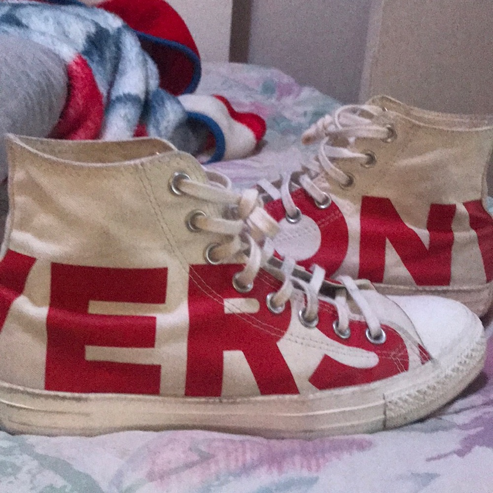 Converse